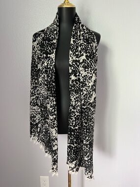 J. Crew Black and White Leopard Print Speckled Knit Scarf